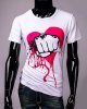 FIST AND HEART PRINT T-SHIRT